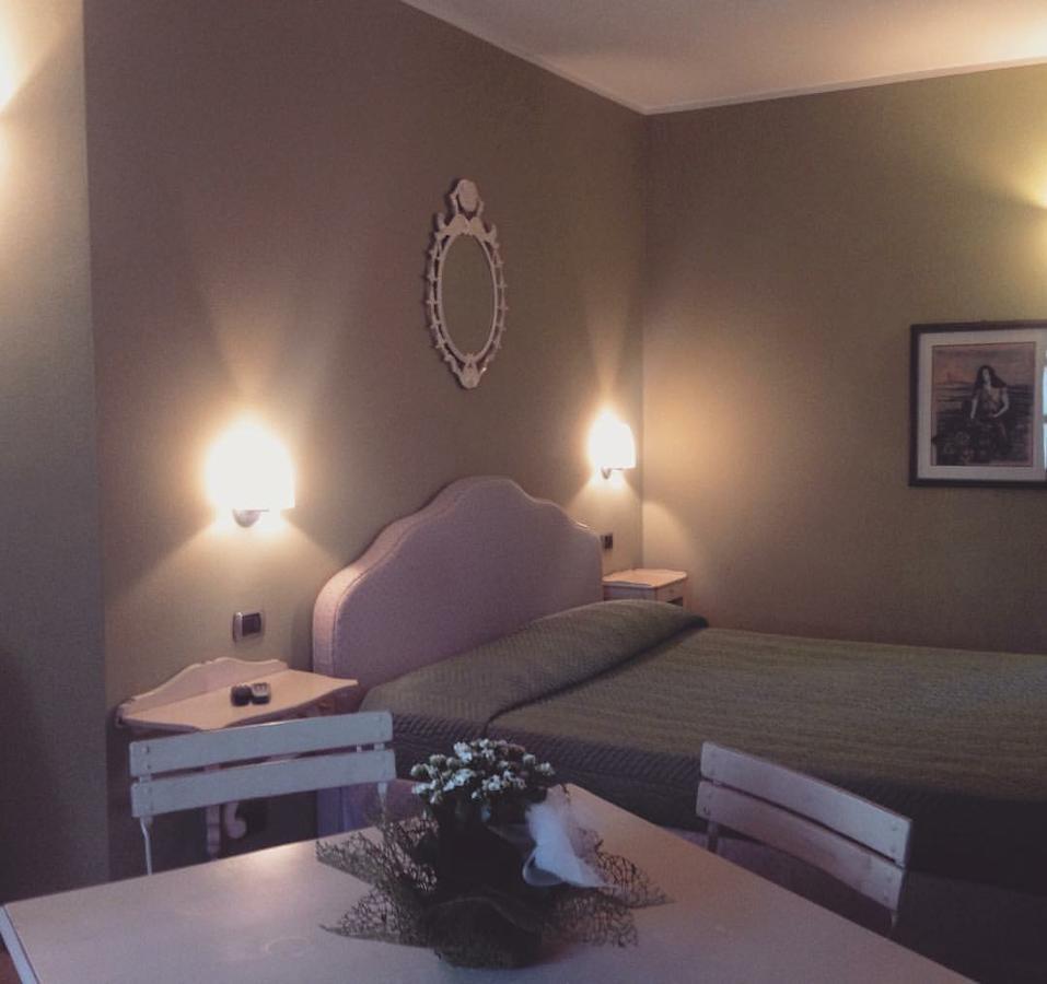 Hotel Langa In Cortemilia Eksteriør bilde